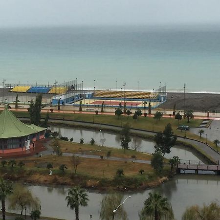 Apartment Maho Batumi Exterior photo