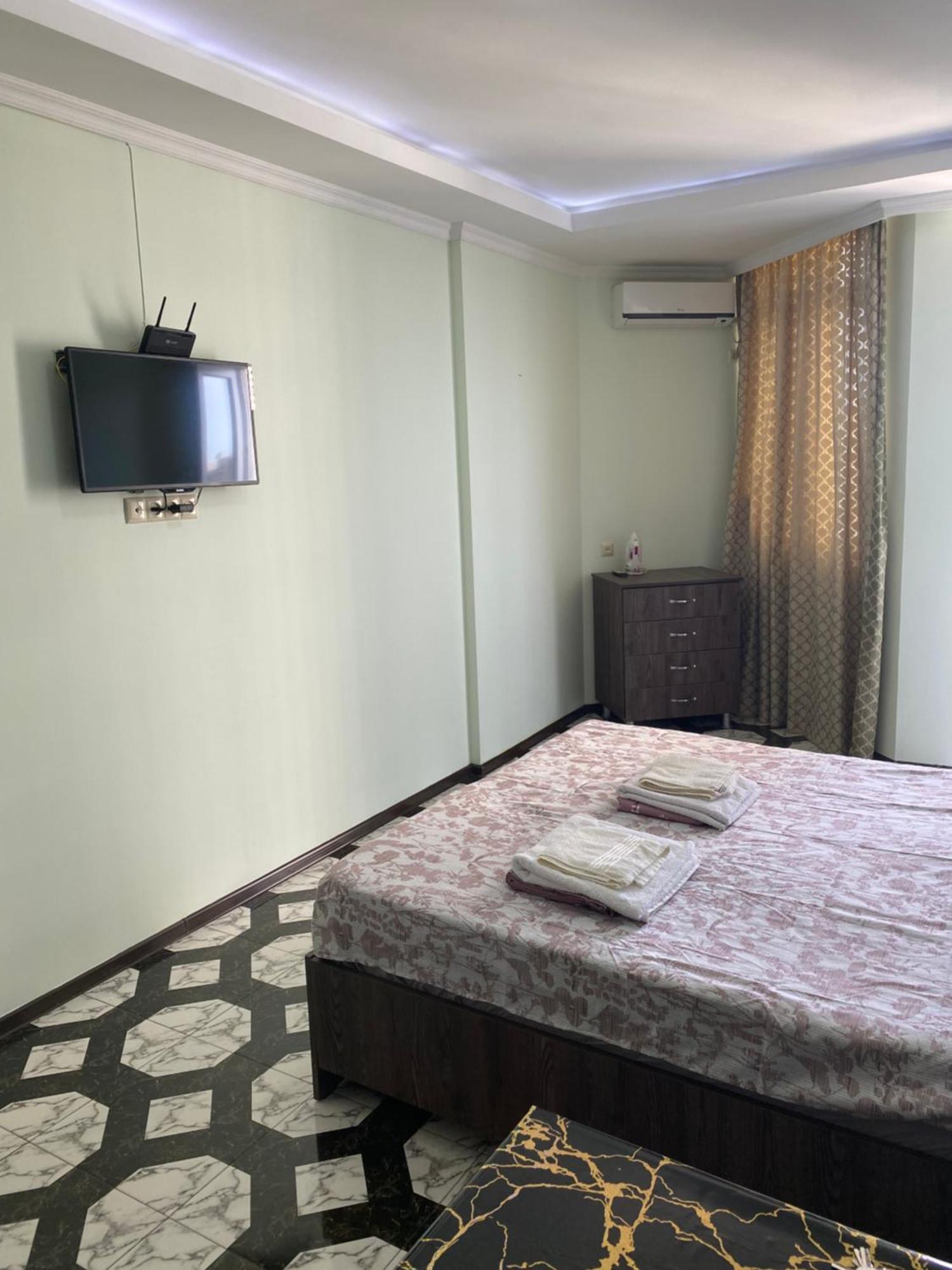 Apartment Maho Batumi Exterior photo