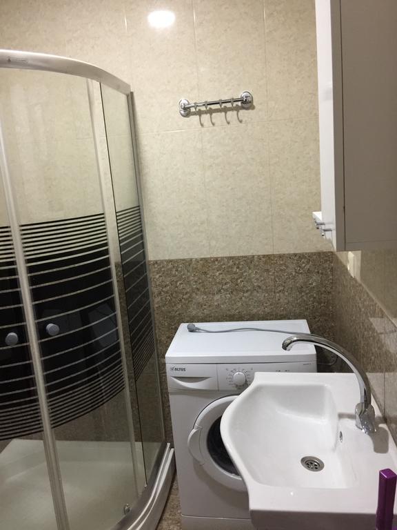 Apartment Maho Batumi Exterior photo